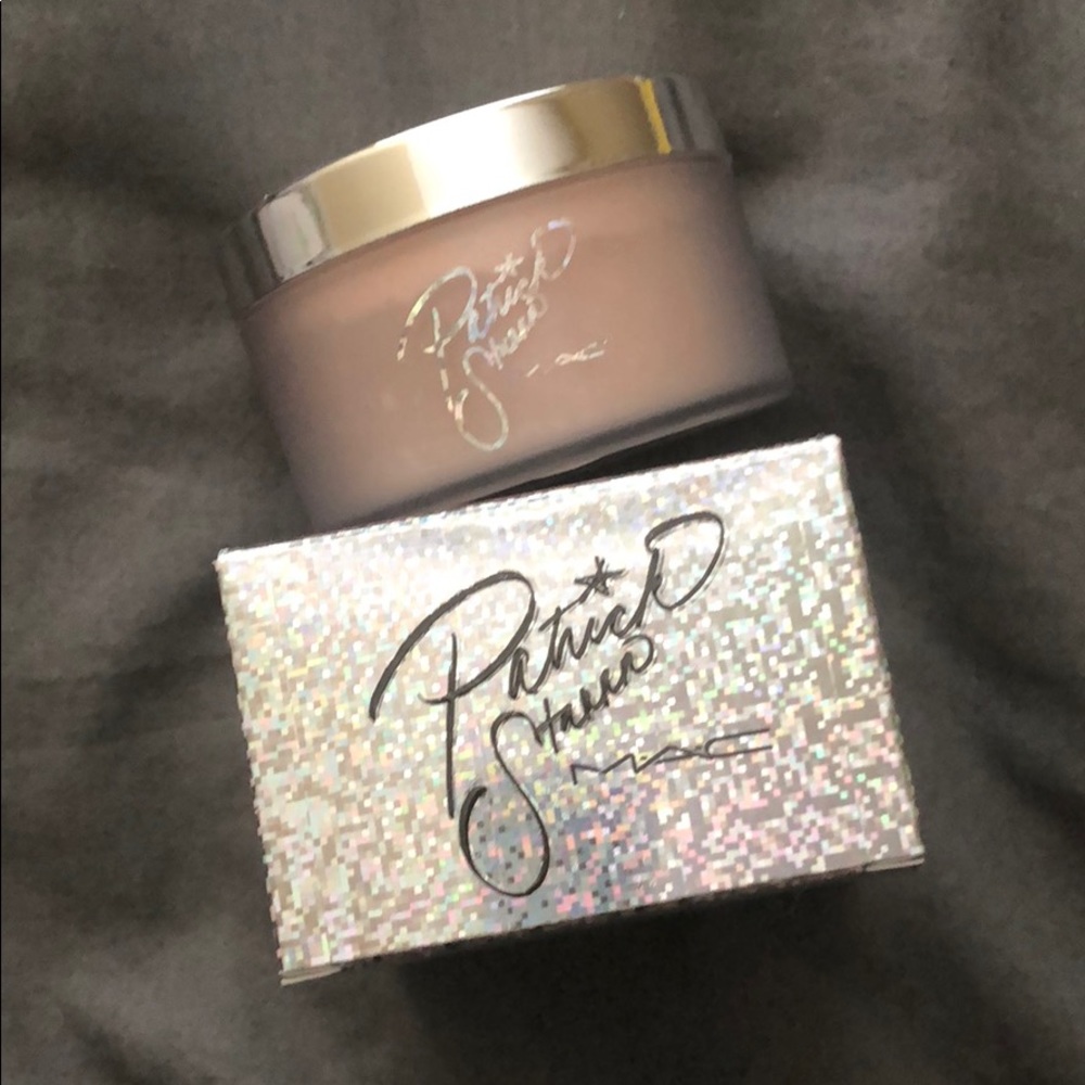 MAC Patrick’s Powder